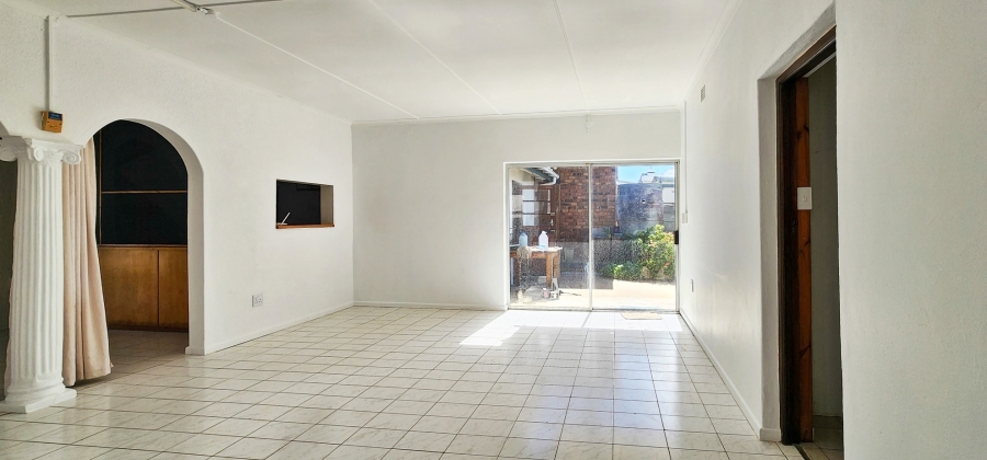 4 Bedroom Property for Sale in Agulhas Western Cape